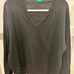 Vintage United Colors Of Benetton Black V-Neck Sweater